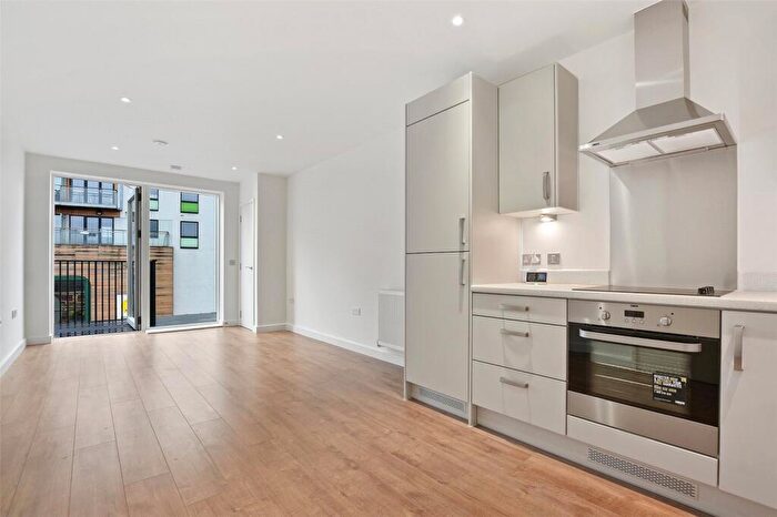 1 Bedroom Apartment To Rent In - Pinner Road, Harrow, HA1