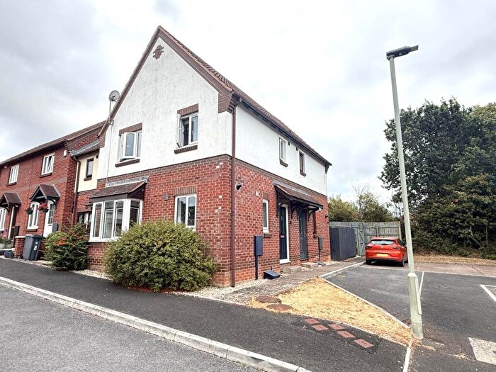 2 Bedroom End Of Terrace House For Sale In Brackendale, Exmouth, EX8