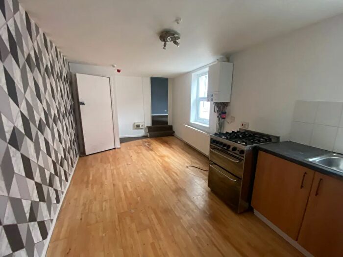 1 Bedroom Flat To Rent In Rice Lane, Wallasey, CH44