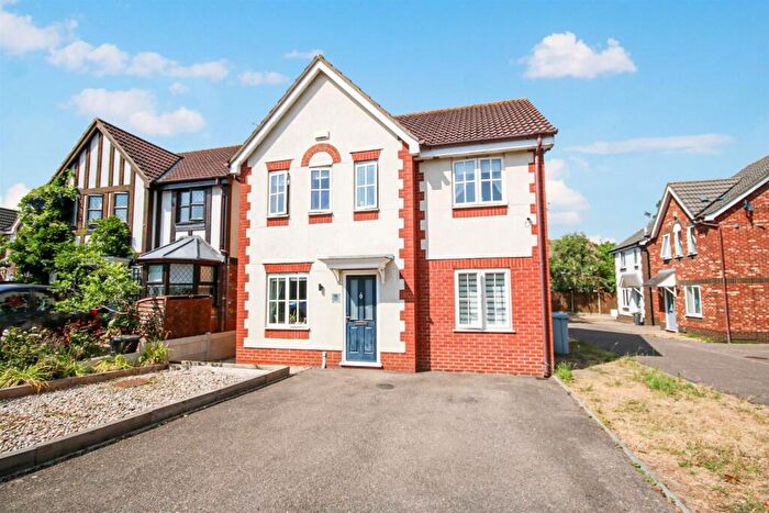 4 Bedroom Detached House For Sale In Independent Way, Dussindale, NR7