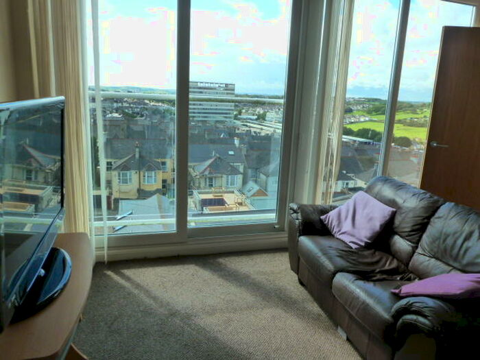 1 Bedroom Apartment To Rent In Sutherland Road, F7
