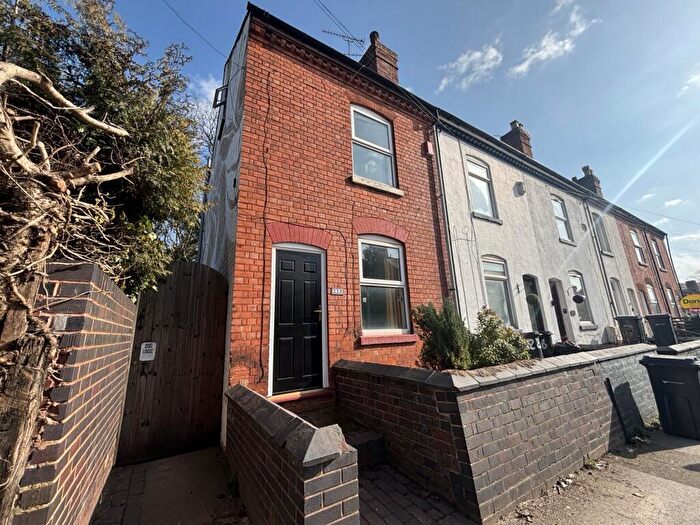 3 Bedroom End Of Terrace House To Rent In Yardley Rd, Birmingham, B27
