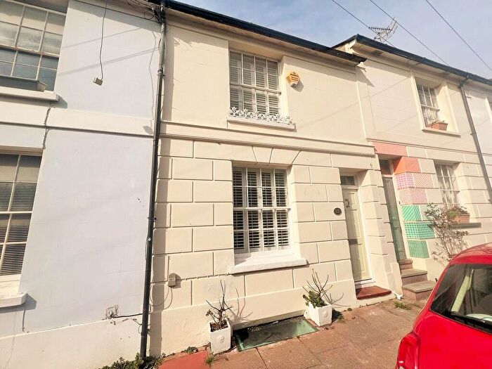 2 Bedroom Terraced House For Sale In Queens Gardens, Brighton, BN1