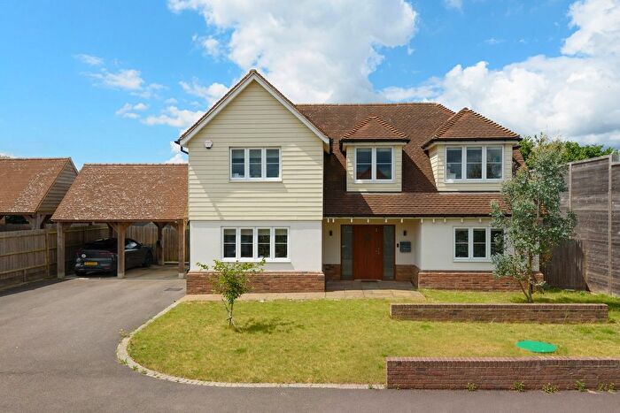4 Bedroom Detached House For Sale In Mill Lane, Challock, TN25