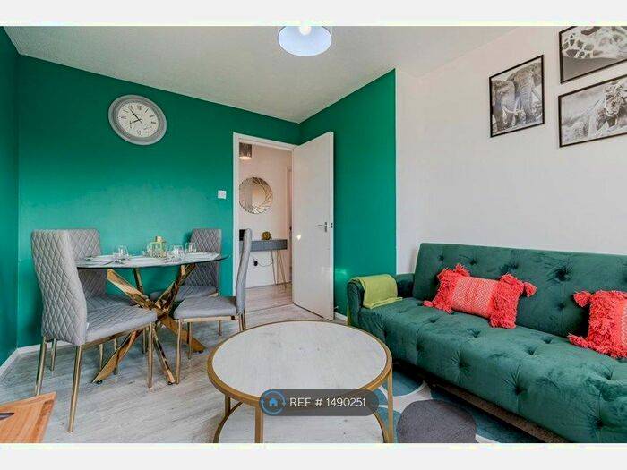 1 Bedroom Flat To Rent In Jack Clow Rd, London, E15