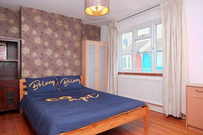 4 Bedroom Terraced House To Rent In Park Crescent Road, Brighton, BN2