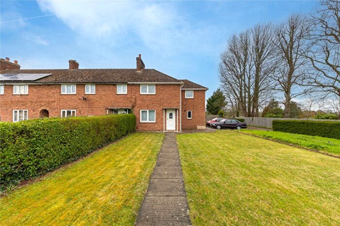 3 Bedroom End Terrace House For Sale In Town End Crescent, Stoke Goldington, Buckinghamshire, MK16