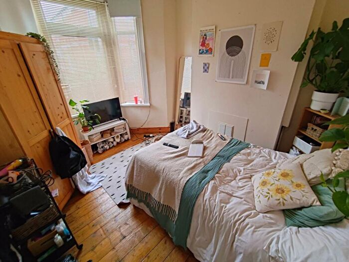 4 Bedroom House To Rent In Cwmdare Street, Cathays, Cardiff, CF24