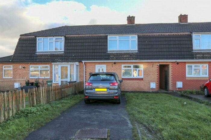 3 Bedroom Terraced House To Rent In Pretoria Road, Patchway, Bristol, BS34