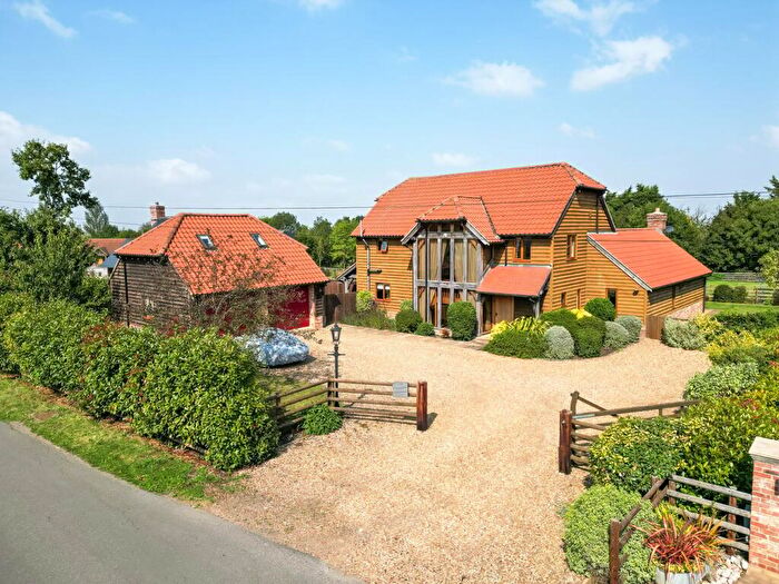 4 Bedroom Detached House For Sale In Fen Road, Pidley, Huntingdon, PE28