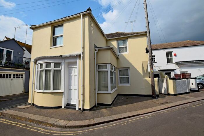 3 Bedroom Semi-Detached House To Rent In Manor Place, Bognor Regis, PO21
