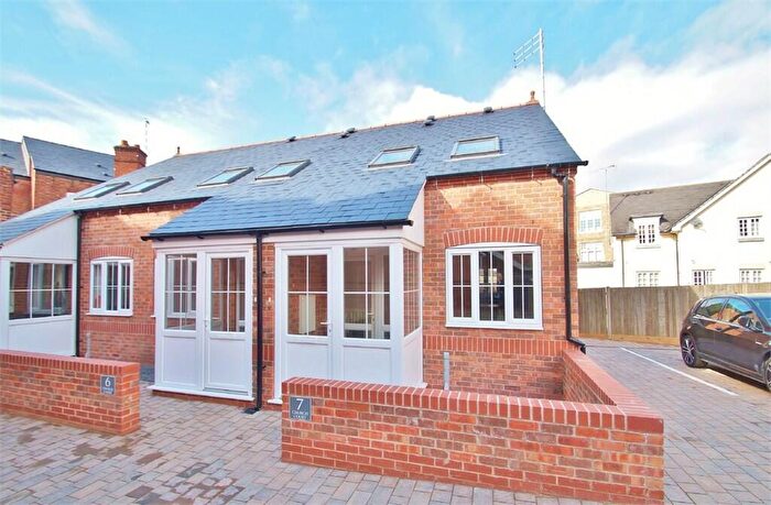 1 Bedroom House To Rent In Church Court, Rugby, CV21