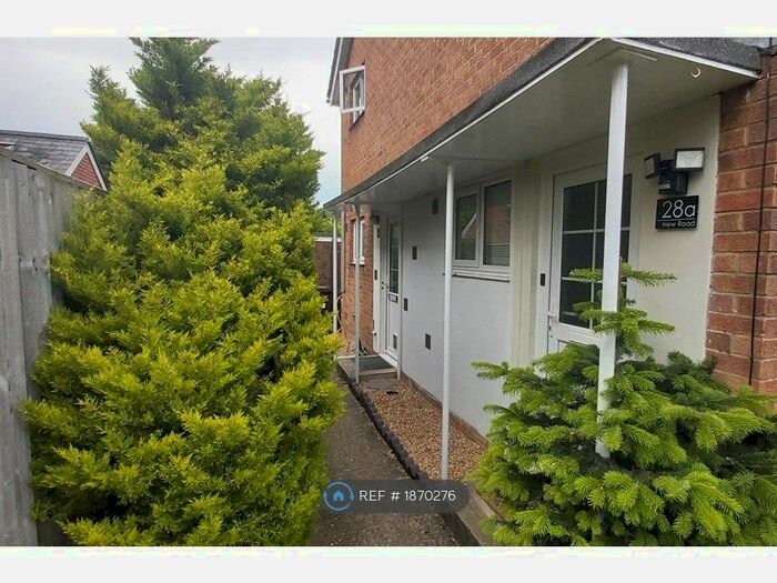 2 Bedroom Maisonette To Rent In New Road, Colden Common, Winchester, SO21