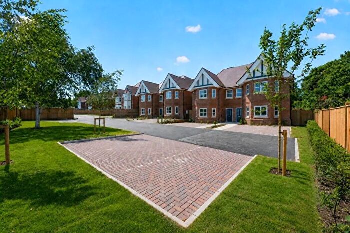 4 Bedroom Semi Detached House For Sale In Brunswick Close, Ruden Way, Epsom, KT17