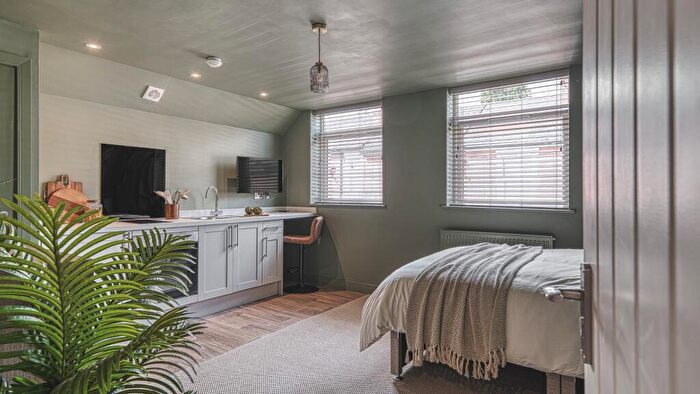 Studio To Rent In Room, Wolfa Street, DE22