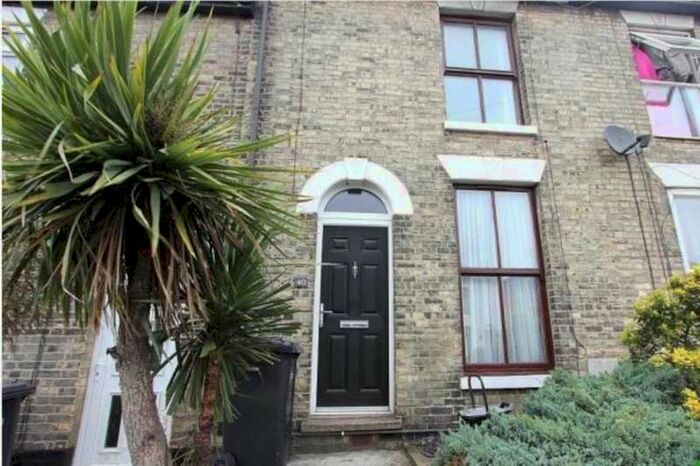 2 Bedroom Terraced House To Rent In Carrow Road, Norwich, NR1