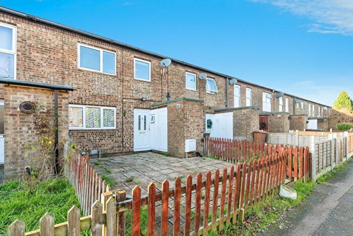 4 Bedroom Terraced House For Sale In Canterbury Way, Stevenage, SG1