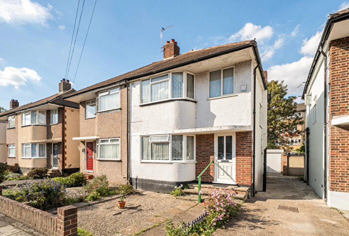 3 Bedroom Semi Detached House For Sale In Brookfields Avenue, Mitcham, CR4