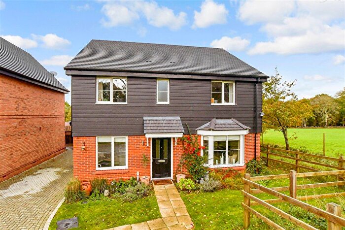4 Bedroom Detached House For Sale In Mead Lane, Crawley Down, West Sussex, RH10