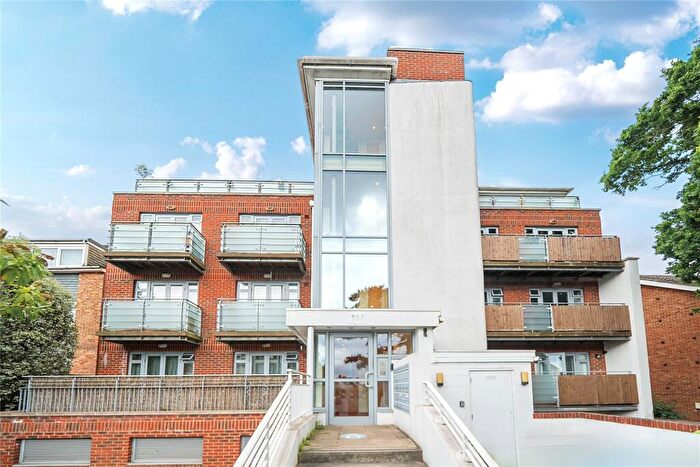 2 Bedroom Flat For Sale In London Road, Bromley, BR1