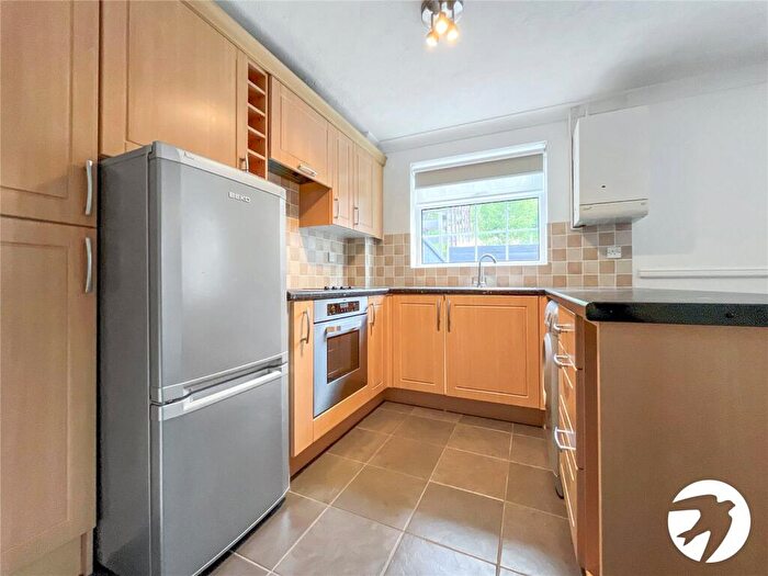 1 Bedroom End Of Terrace House To Rent In Stonecross Lea, Chatham, Kent, ME5