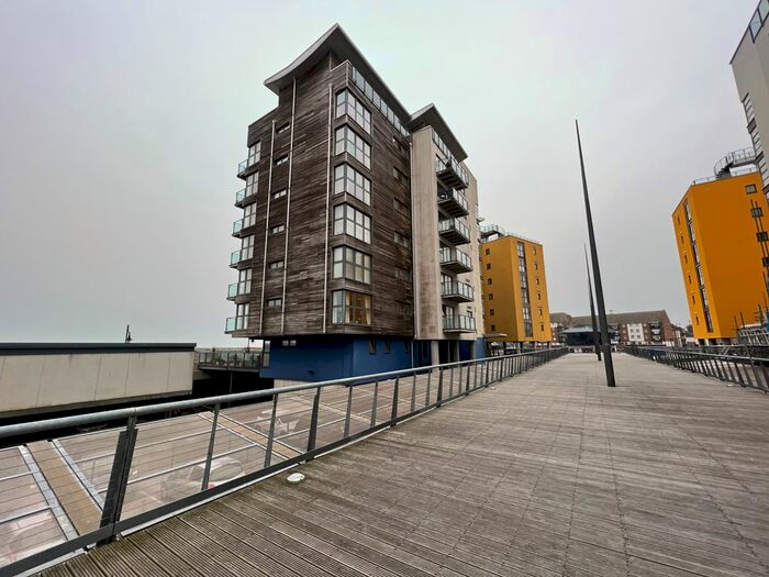 2 Bedroom Flat To Rent In Midway Quay, Eastbourne, BN23