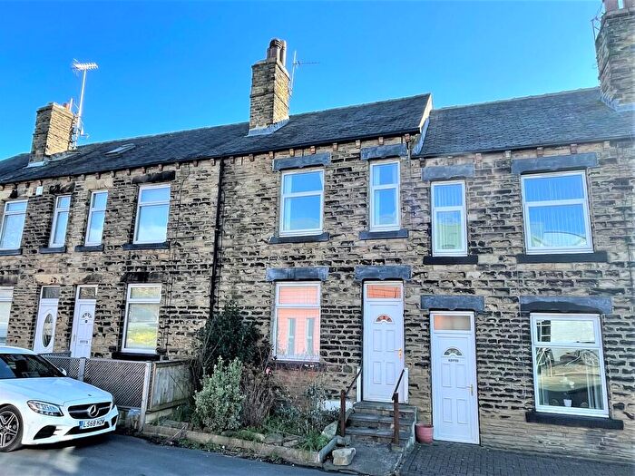 2 Bedroom Terraced House To Rent In Beechwood Street, Stanningley, LS28