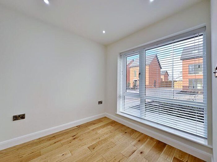 4 Bedroom Detached House For Sale In Skylark Gardens, Hooton Road, Cheshire, CH66
