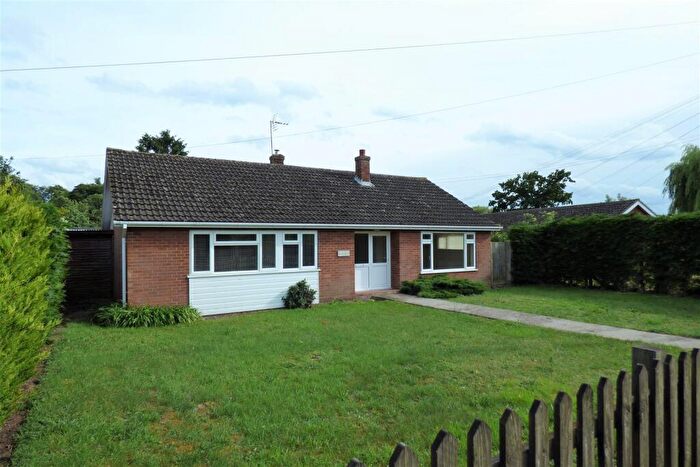 3 Bedroom Detached Bungalow To Rent In Station Road, Lakenheath, IP27