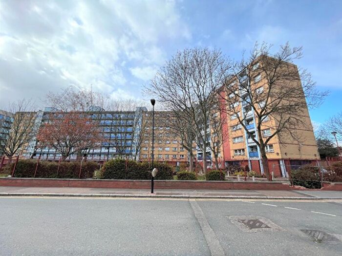 2 Bedroom Flat To Rent In Priory Court, Priory Road, London, E6