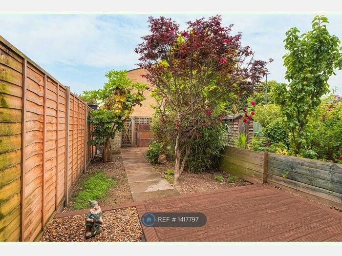 2 Bedroom Terraced House To Rent In Battle Close, London, SW19