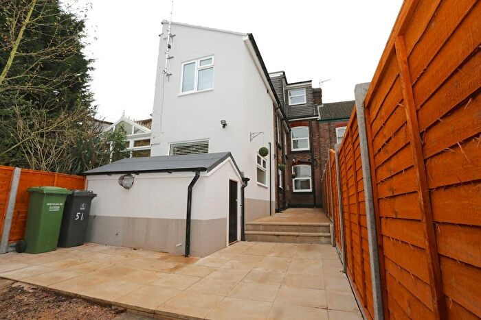 1 Bedroom Studio To Rent In Tavistock Street, Luton, Bedfordshire, LU1