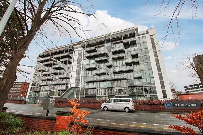2 Bedroom Penthouse To Rent In Warwickgate House, Old Trafford, Manchester, M16
