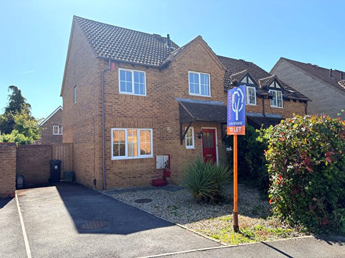3 Bedroom Property To Rent In Cornfield Close, Bristol, BS32