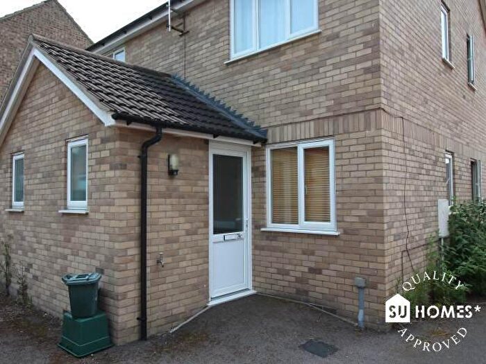 1 Bedroom House To Rent In Forest Road, Colchester, Essex, CO4