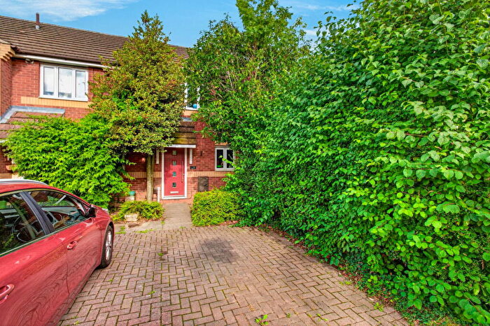 2 Bedroom Terraced House For Sale In Cromer Road, Finedon, North Northamptonshire, NN9