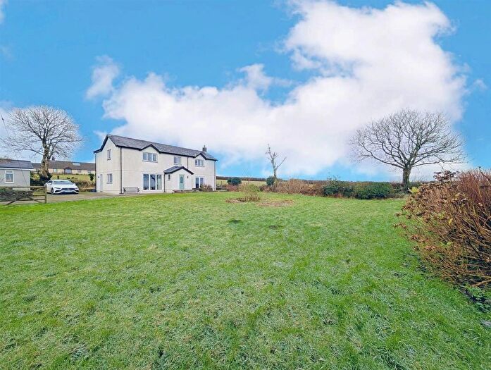 5 Bedroom Detached House For Sale In Meidrim, Carmarthen, SA33