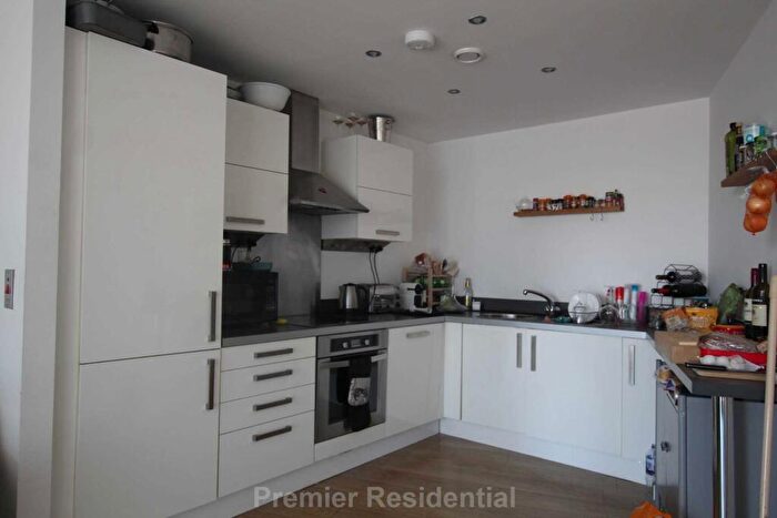 2 Bedroom Apartment To Rent In Hill Quays, Commercial Street, Manchester, M15