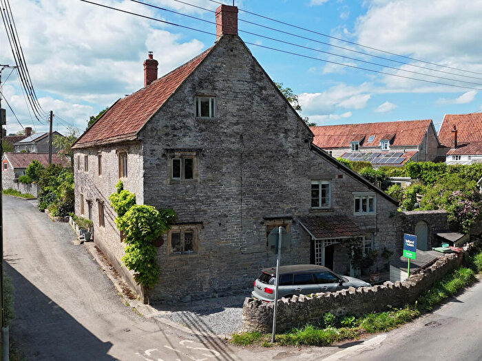 5 Bedroom Semi-Detached House For Sale In Compton Street, Butleigh, BA6