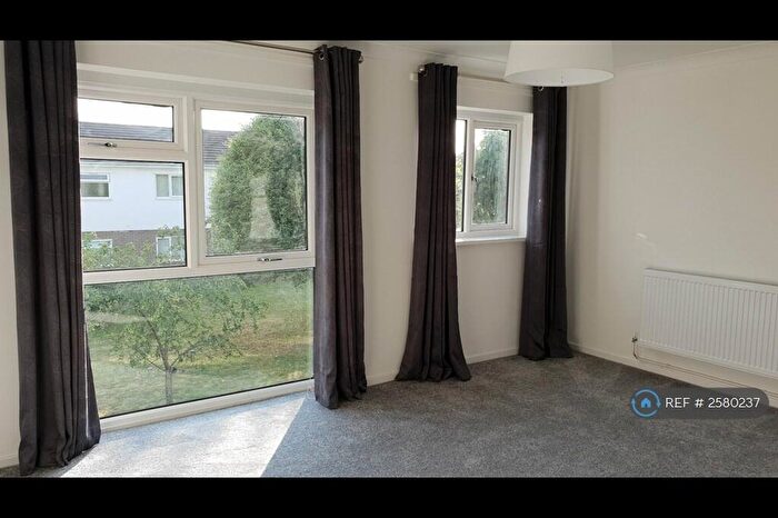 2 Bedroom Flat To Rent In Blandon Way, Cardiff, CF14