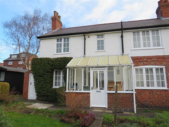 2 Bedroom House To Rent In Town View, Kimberley, Nottingham, NG16