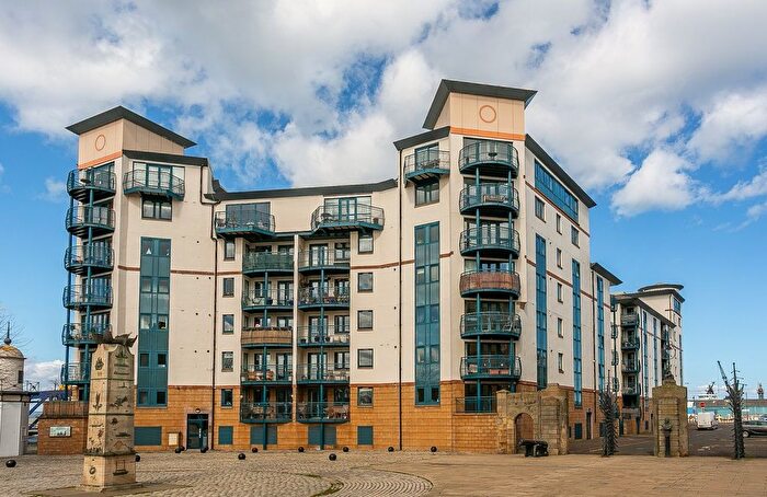 3 Bedroom Flat For Sale In Tower Place, Leith, Edinburgh, EH6