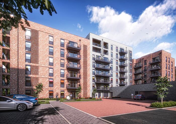 1 Bedroom Flat For Sale In Grand Court, Canal Street, Milton Keynes, MK9