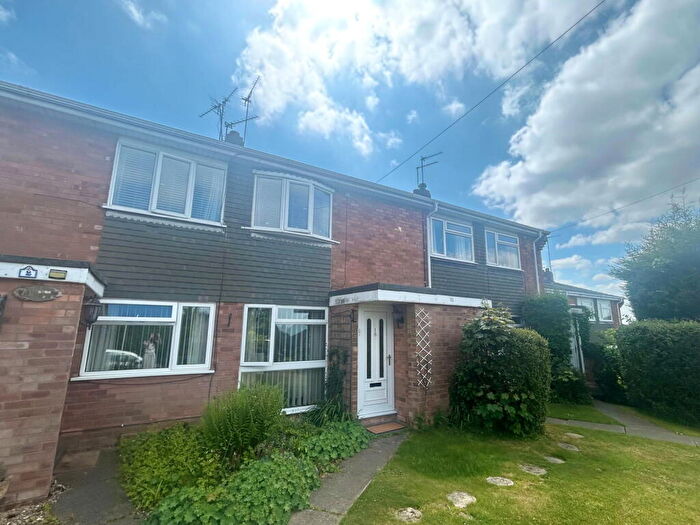 2 Bedroom Flat For Sale In Cotwall End House, Catholic Lane, Sedgley, DY3