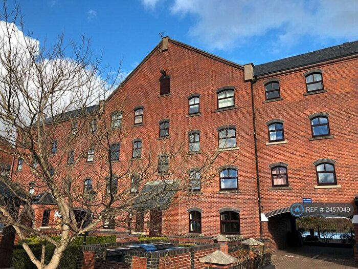 2 Bedroom Flat To Rent In South Pier Road, Ellesmere Port, CH65