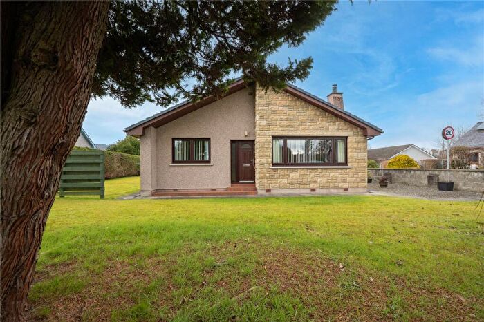 3 Bedroom Bungalow For Sale In Garden Place, Beauly, Highland, IV4