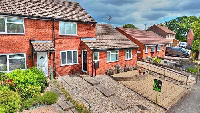 2 Bedroom Terraced House For Sale In Firtree Rise, Ipswich, IP8