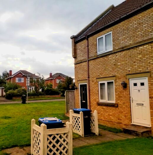 2 Bedroom Flat To Rent In Rosemoor Close, Marton, Middlesbrough TS7