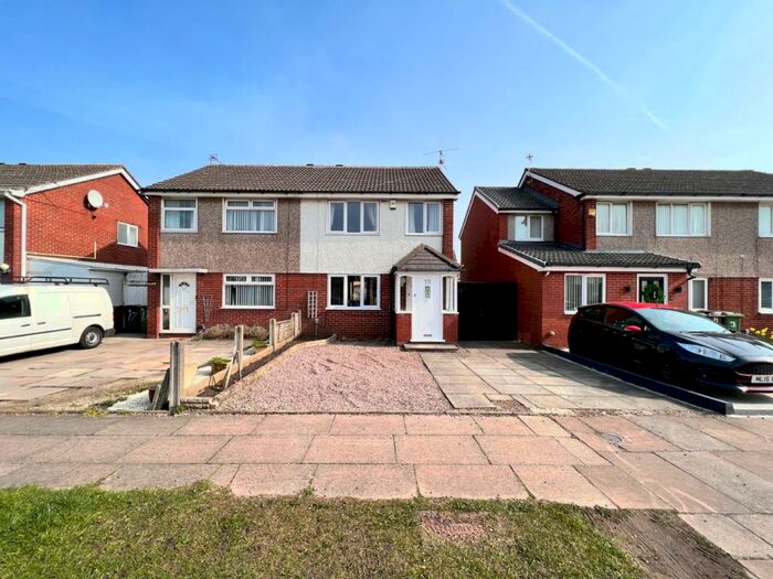 3 Bedroom Semi-Detached House To Rent In Cheltenham Way, Southport, Merseyside, PR8