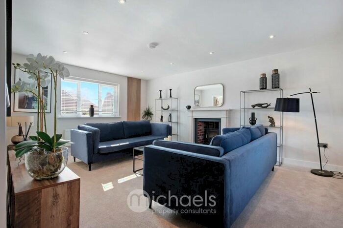 4 Bedroom Detached House For Sale In St James Place, Heath Road, East Bergholt, Colchester, CO7